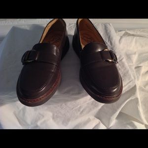 EUC Natural Soul loafers